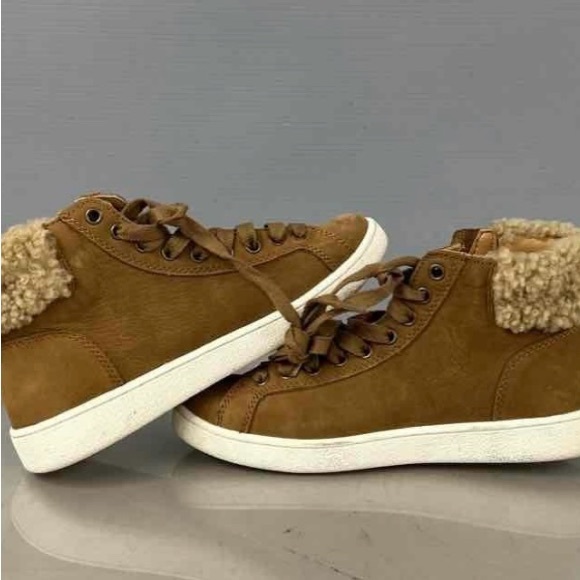 UGG Suede Hightop Sneakers w Shearling Trim Size 7.5 NWT - Picture 6 of 8
